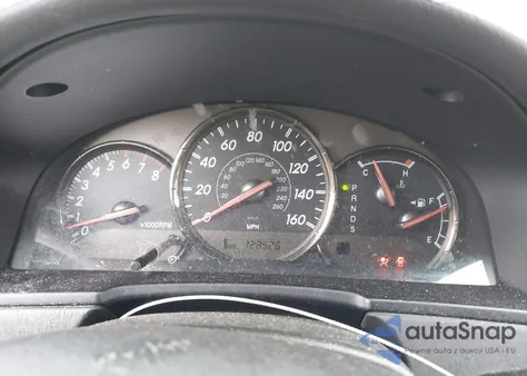 2005 Toyota Camry z USA, uszkodzony, nr VIN 4TICA38P25U060841